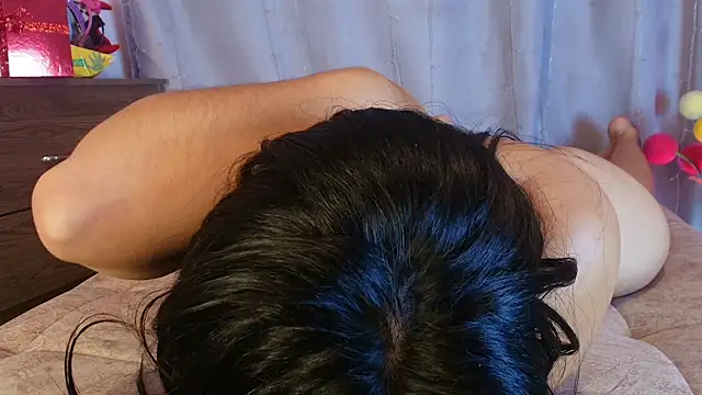 jade_brunnette webcam