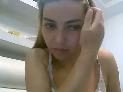 VittoriaTaylor webcam