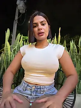 Irina_Velvett webcam