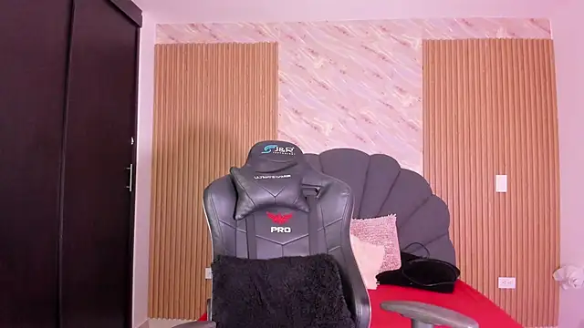 karol_green_ - Karol_green_'s free webcam - UK Sex Cams