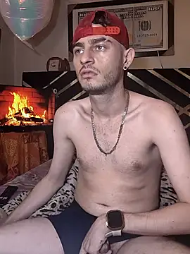 bigcockwhite777 webcam