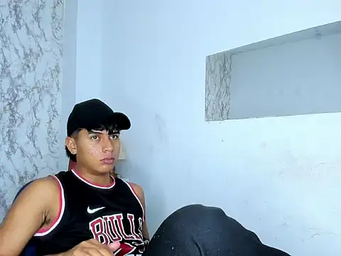 Valentino_Lane webcam