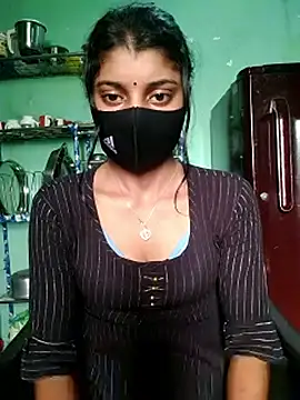 Webcam Model (Erotic-Girl)  is live.Free join now!