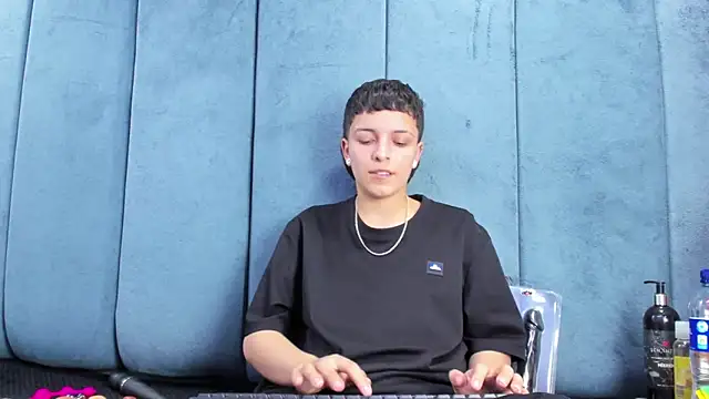 Megan_Thompson_ webcam