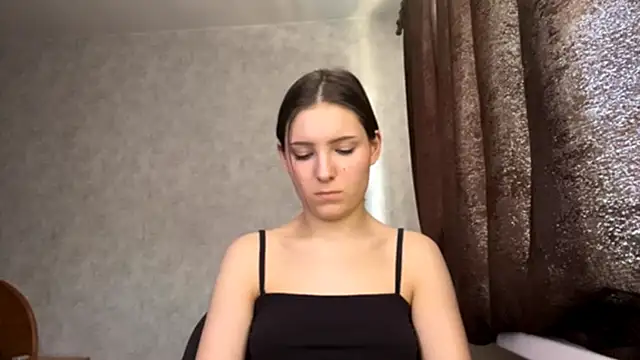 foxieflare - FoxieFlare's free webcam - UK Sex Cams