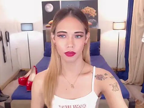 PreciousAmore webcam