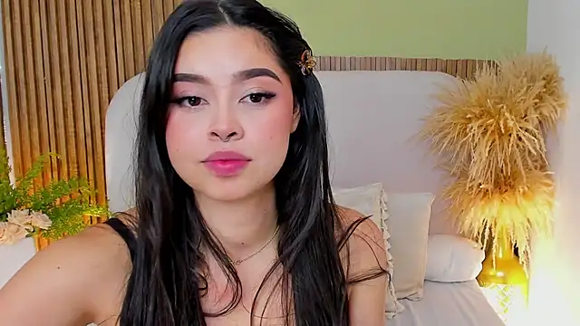 CristalMayson webcam