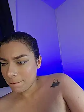 AmaiaSalvatore webcam