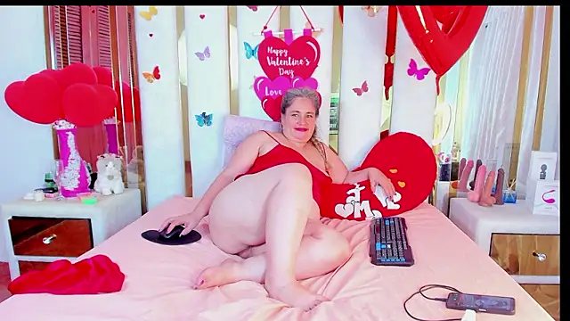 AnyelaGitanaMature webcam