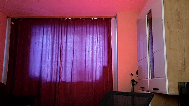 Emily__Mooree webcam