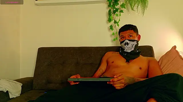 AndrewKenoxx_ webcam