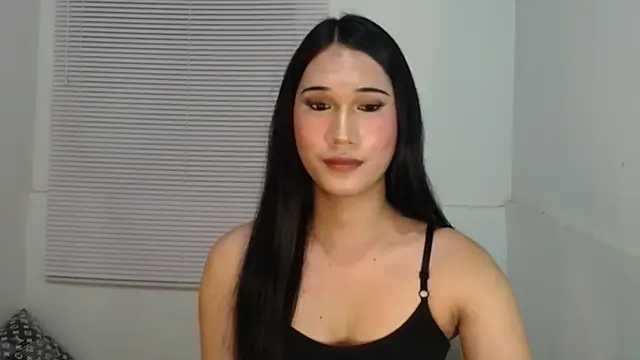 LeighsYourLimits webcam