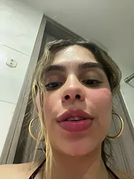 crisbell_lopez webcam