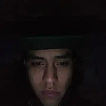 AlexAlejandro13 webcam