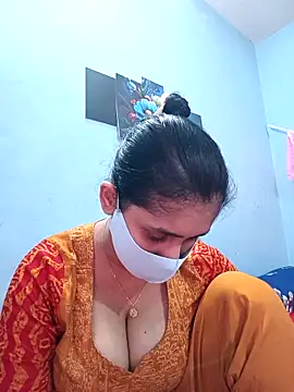 Webcam Model (Cute_Faria)  is live.Free join now!