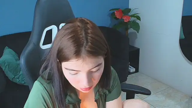 Zamira_Taylor webcam