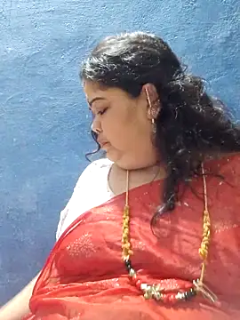 tamilthanushri webcam