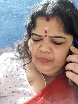 tamilthanushri webcam