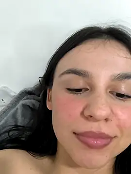 Webcam Model (Daniela-rosee)  is live.Free join now!