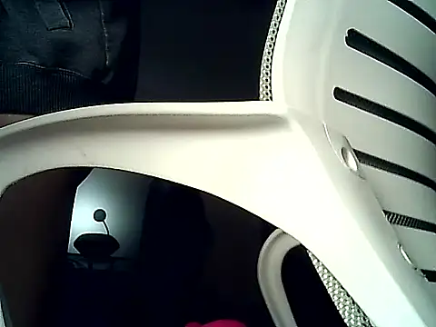 FallsForHerSmile webcam