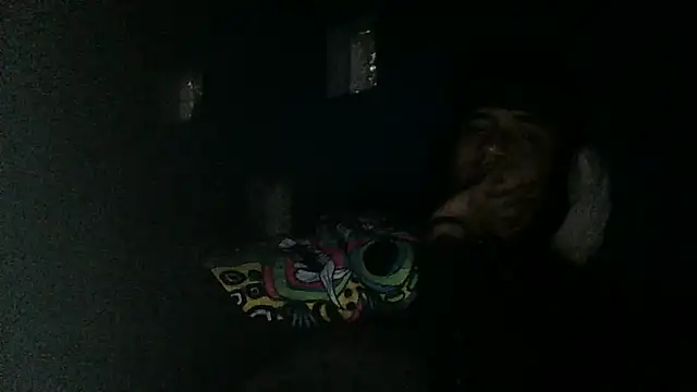 AlexAlejandro13 webcam