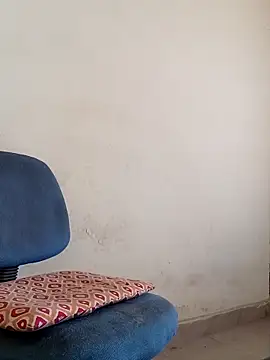 Chocolate_stud10 webcam