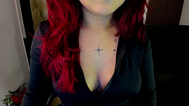 crimson_velvettt webcam