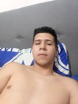 Andrew18ramirez webcam