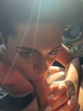 LukeLouHarvey webcam