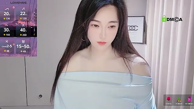 美女YunShan-33在线直播