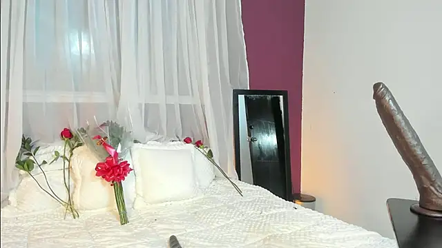 Nicole_Brown1126 webcam