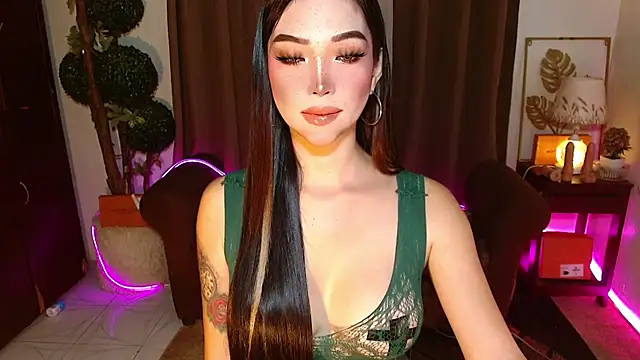 MouthWatering_Ayesha