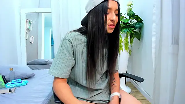 ViictoriiaSaenz webcam