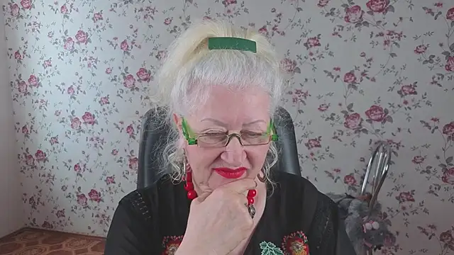 Maya_Mayflower webcam