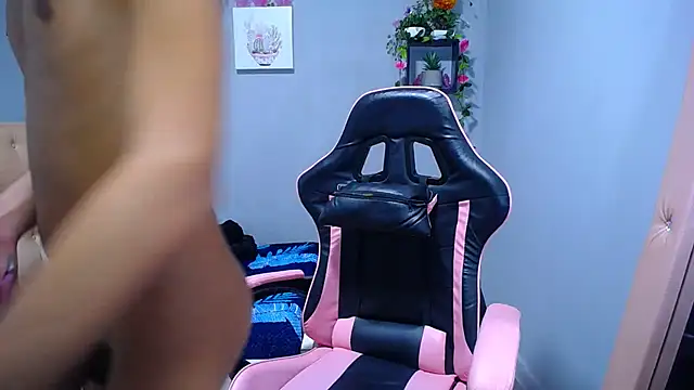 KatrinaQueen1 webcam