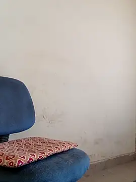 Chocolate_stud10 webcam