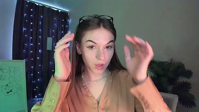 luna_lust_212 webcam