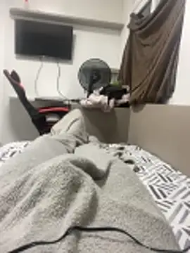 JUNINHOLEKEJR webcam