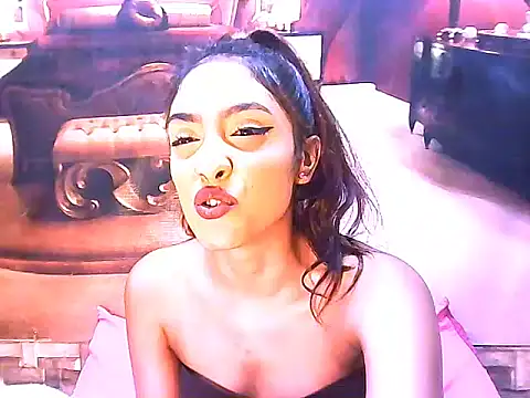 IndianPretty14u2Luv webcam