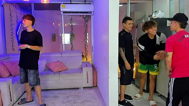 Houseofwarrios webcam