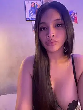 PrettyYoungHugeCockTS webcam