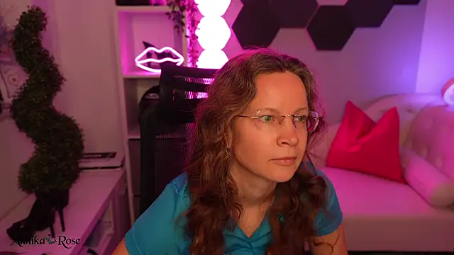 AnnikaRose webcam