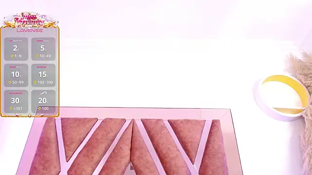 Aurora_Brownn webcam