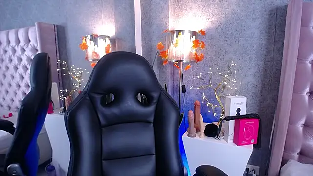 laila_stilwiills webcam