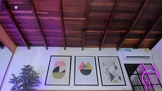 miakay1 - MiaKay1's free webcam - UK Sex Cams