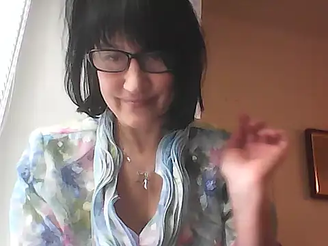 vlastelina - Vlastelina's free webcam - UK Sex Cams