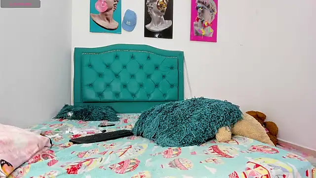 Lilybaudinx96 webcam