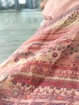 aishwarya_sunkisser webcam