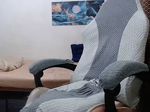 Mistress_Bigcockts webcam