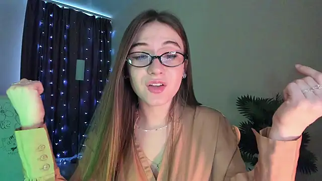 luna_lust_212 webcam